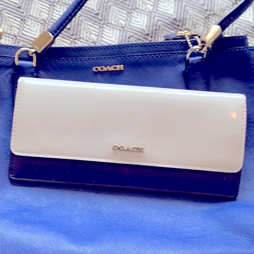 Authentic Coach Blue and White wallet. NWOT